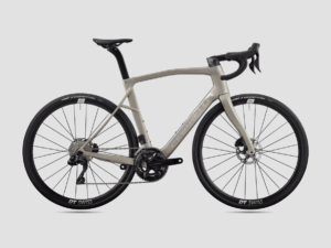 2026 Pinarello X3 105 Di2