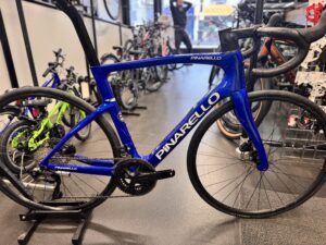 Pinarello F1 56cm Formula Blue 2026